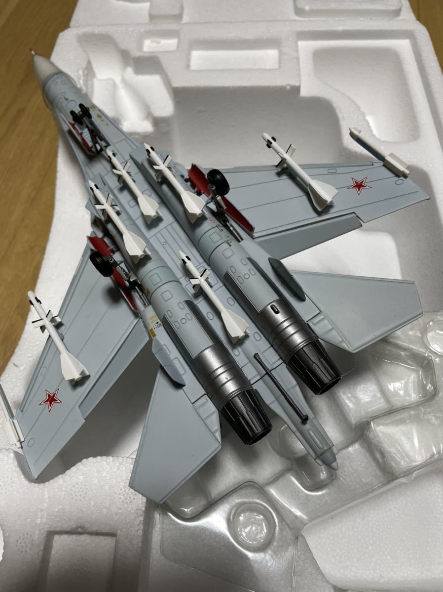 Su-27 フランカー ダイキャスト 完成品 Su-27 : 1&frasl;72 SU-27 Witty 中国空軍第2師団