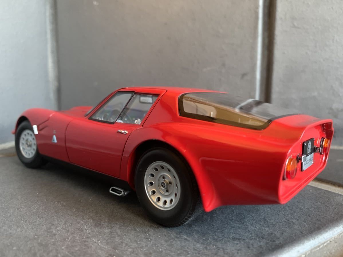 【中古美品】1/18 AUTOart Alfa Romeo TZ2 1965 オートアート　アルファロメオ　TZ2 1965 ミニカー Alfa Romeo AUTOart model, finished ezToys