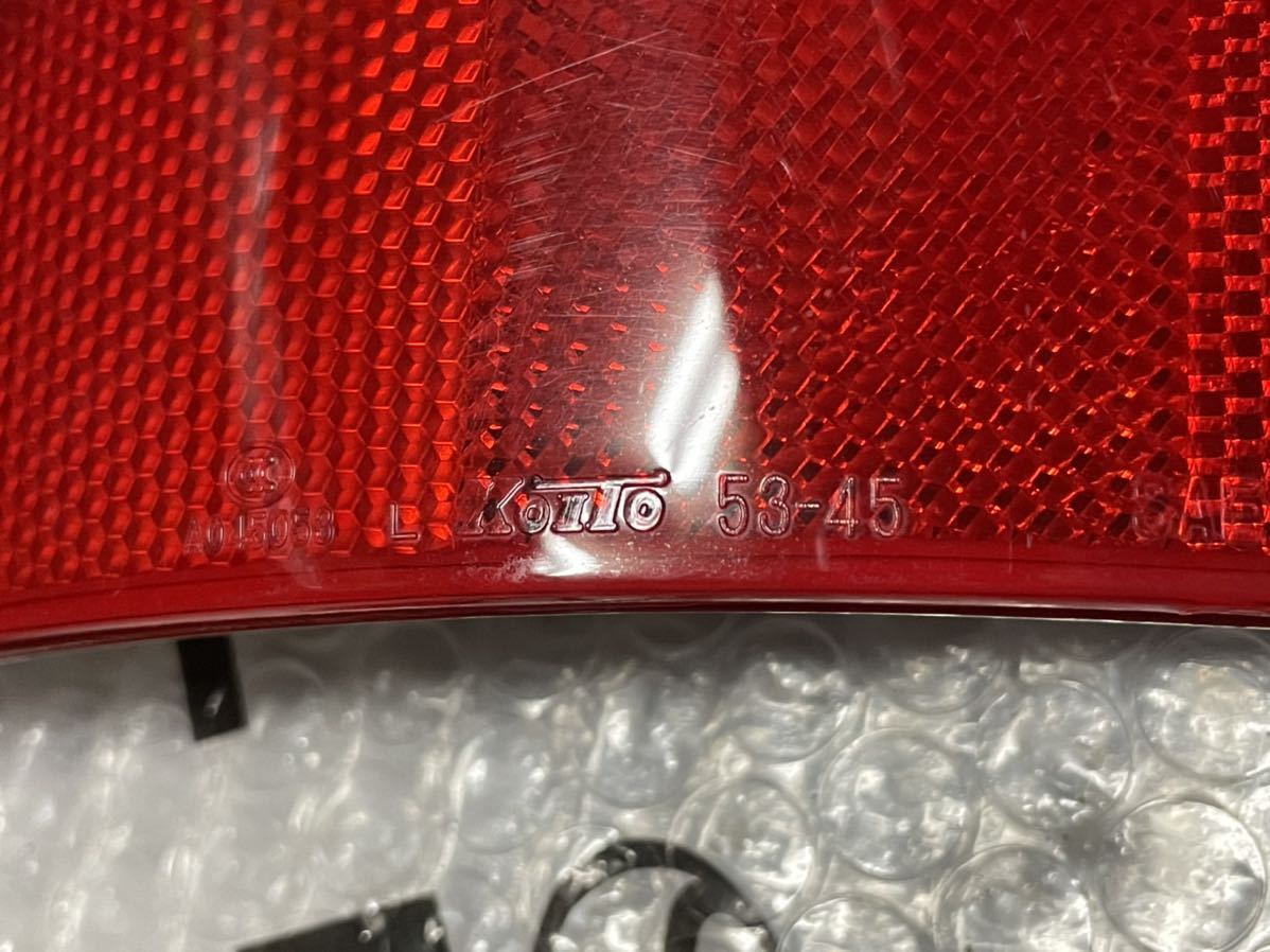 ★美品★ 純正 LEXUS レクサス IS GSE20 中期 リフレクター IS250 IS350 リア 反射板 左右セット KOITO 53-45 ＩＳ型式：DBA-GSE20（レクサス）のクルマカタログ｜中古車の ＩＳ GSE20の中古車を探すならグーネット サイドスポイラーの通販 gse20 中期