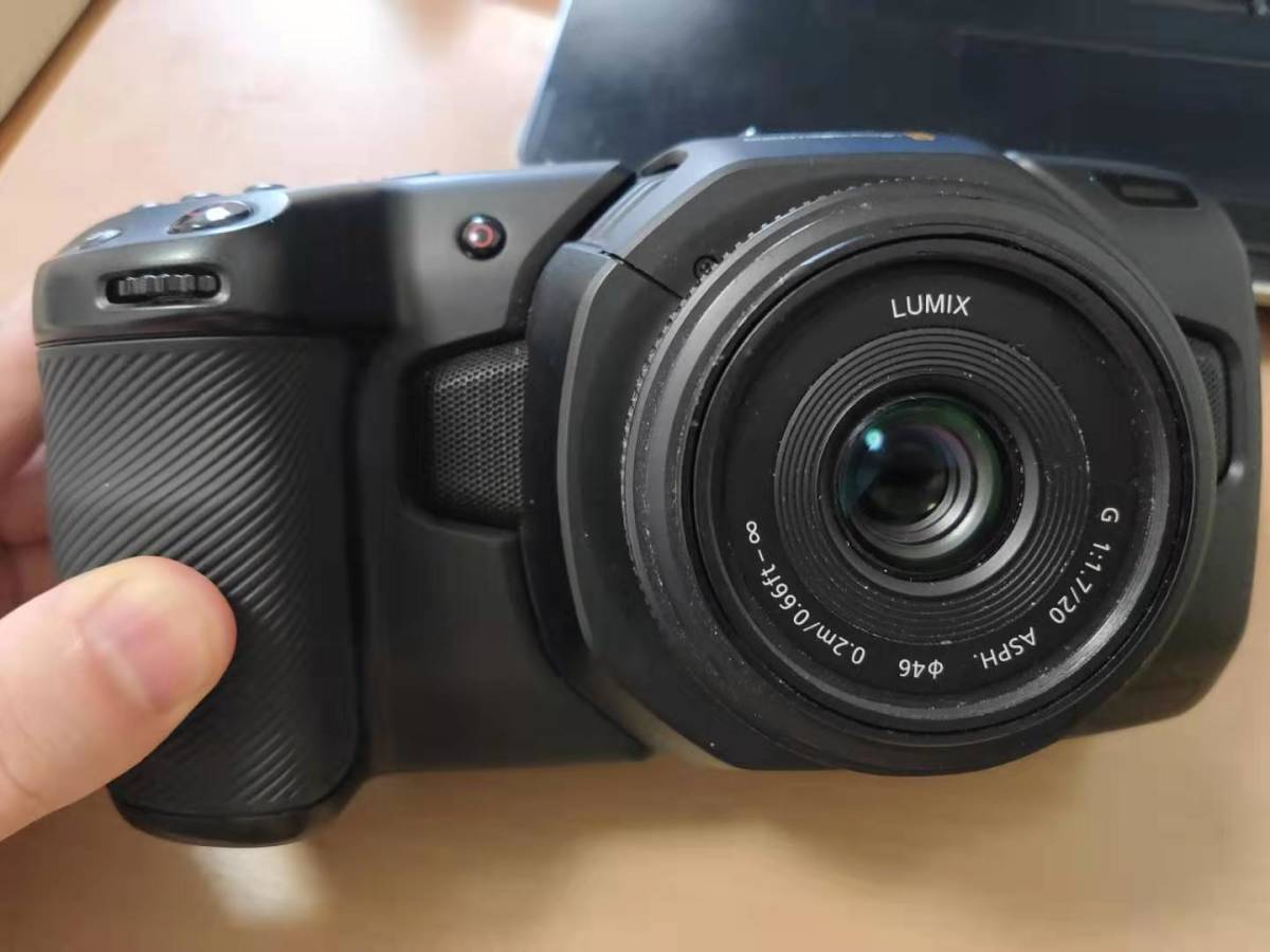 BlackmagicDesign Pocket Cinema Camera 4K中古品【レンズ付き 