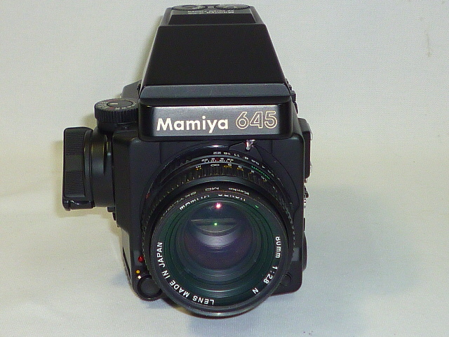 良品 MAMIYA マミヤ M645 中判カメラ（MAMIYA-SEKOR C 80㎜ 1：2.8