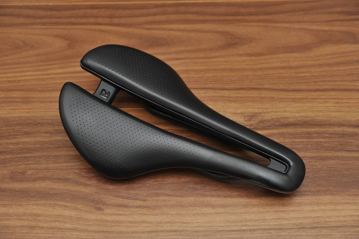 Bontrager Aeolus Pro サドル 145mm Aeolus Bontrager Saddle - Pro