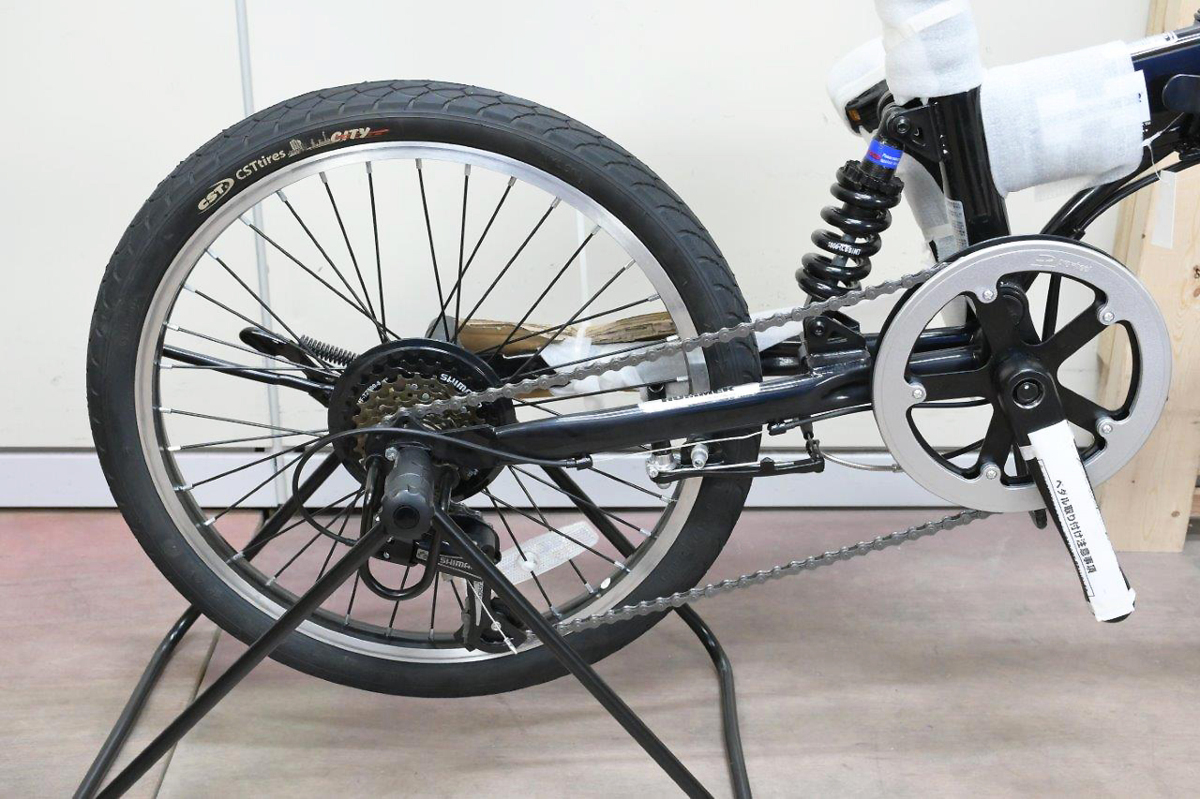 品 HUMMER 折り畳み自転車 FDB206Wsus-NP ブラック ノーパンクタイヤ 