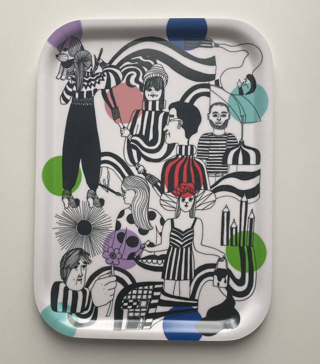 品質保証，正規保証 マリメッコ marimekko kiasma キアズマ 美術館限定 トレイ 廃盤(マリメッコ)｜売買されたオークション情報、yahooの商品情報をアーカイブ公開 - オークファン マリメッコ
