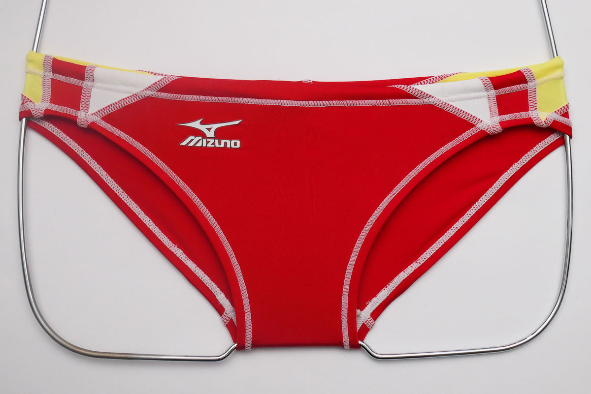MIZUNO 競泳水着 競パン　140 イエロー mizuno ミズノ 競パン レッド×ホワイト×イエロー 140サイズ ライフ