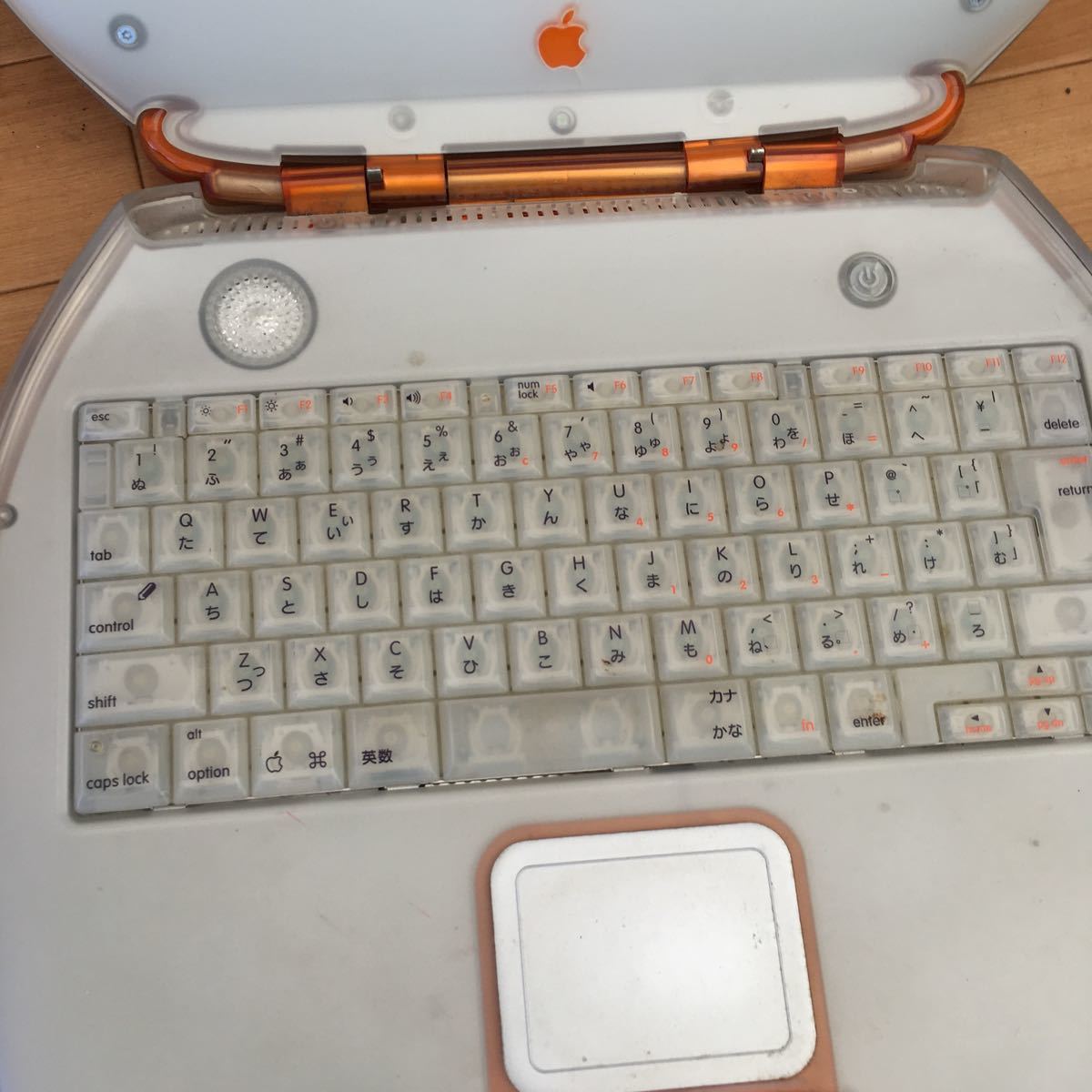 r87 80サイズ アップル iBook クラムシェル M2453 ノート型パソコン 