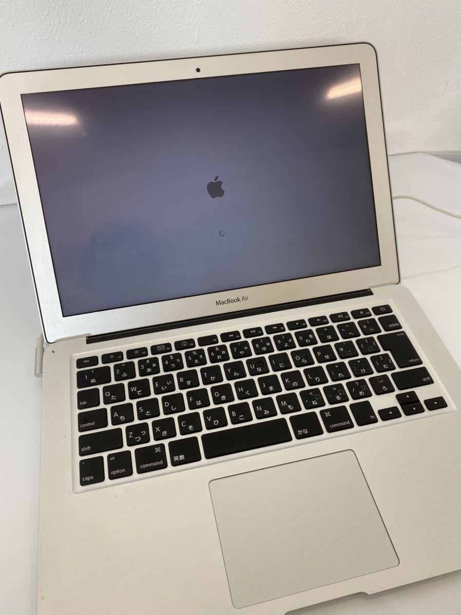 Apple Mac Book Air A1369 充電コード付き アップル ソフトケース付き