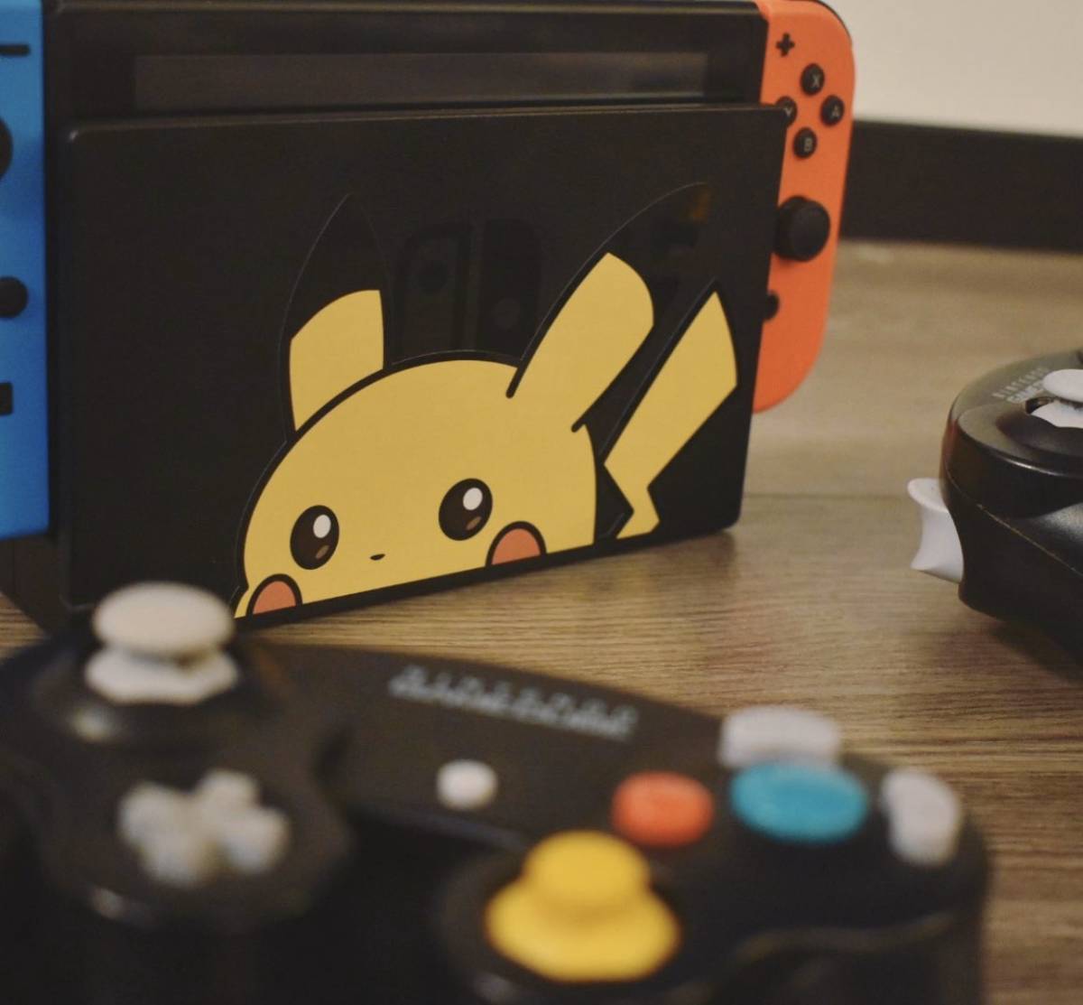 正規代理店 リトルアキバ ロゴステッカー ピカチュウver ポケモン Usdm Jdm 輸入 アニメ 痛車 Little Akiba サンセット ステッカー キャラクター 売買されたオークション情報 Yahooの商品情報をアーカイブ公開 オークファン Aucfan Com