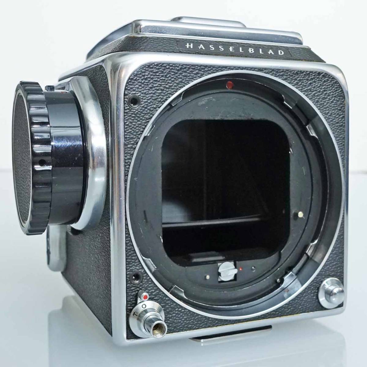【レンズ極美品・ボディ良品】ハッセルブラッド　ボディ500C初期型1958年製・レンズ80mm/2.8（Cレンズ）・マガジン裏窓付旧型C12_10