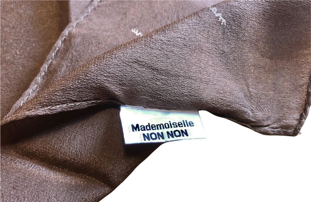 マドモアゼルノンノン★ロゴ総柄ストール★大判バンダナMademoiselle NONNON ＞マルビ プレイドストール （マフラー・ショール・スヌード LONDON 大判バンダナ(マフラー・ストール・スカーフ)｜MACKINTOSH STORE