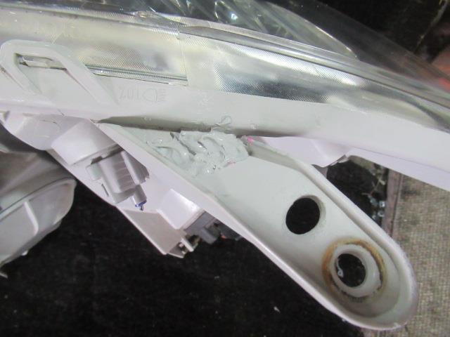 カローラアクシオ 右ヘッドランプASSY DBA-NZE141 トヨタ 右 DBA