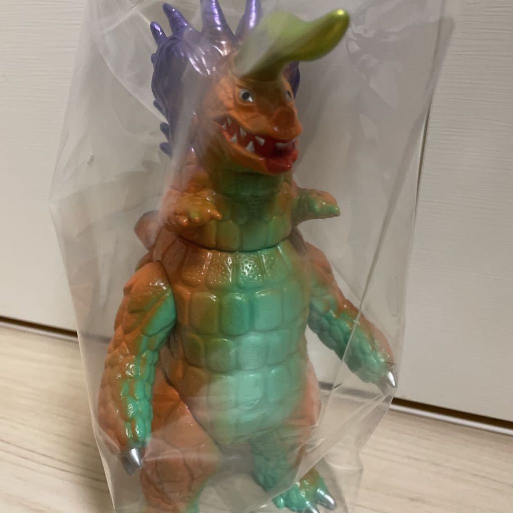 未開封品 やまなや 角獣デッドキング 怪獣郷 ソフビシリーズ ミラーマン