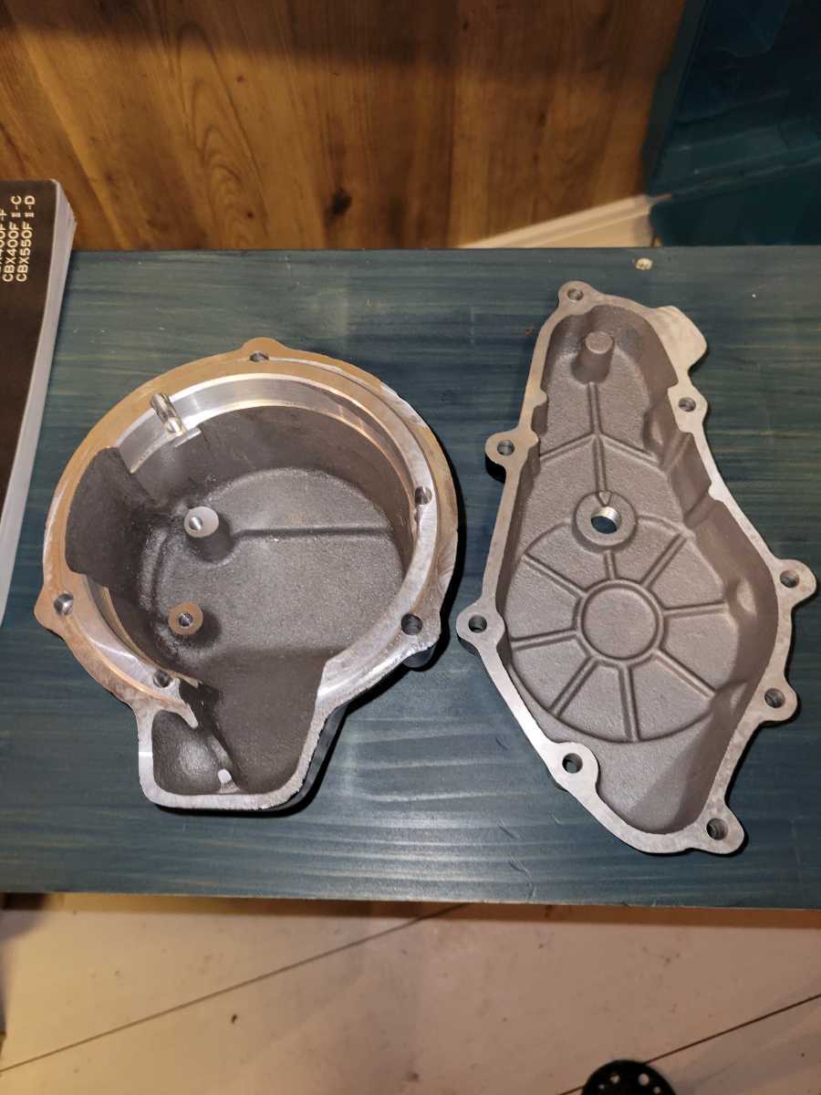 cbx400f スターターカバー ジェネレータカバー サイドビュー BEET