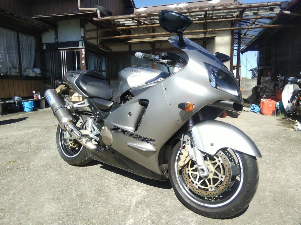 宮城県 カワサキ ZX-12R 実働 3.2万キロ 車検切れ 今年の5月に切れまし