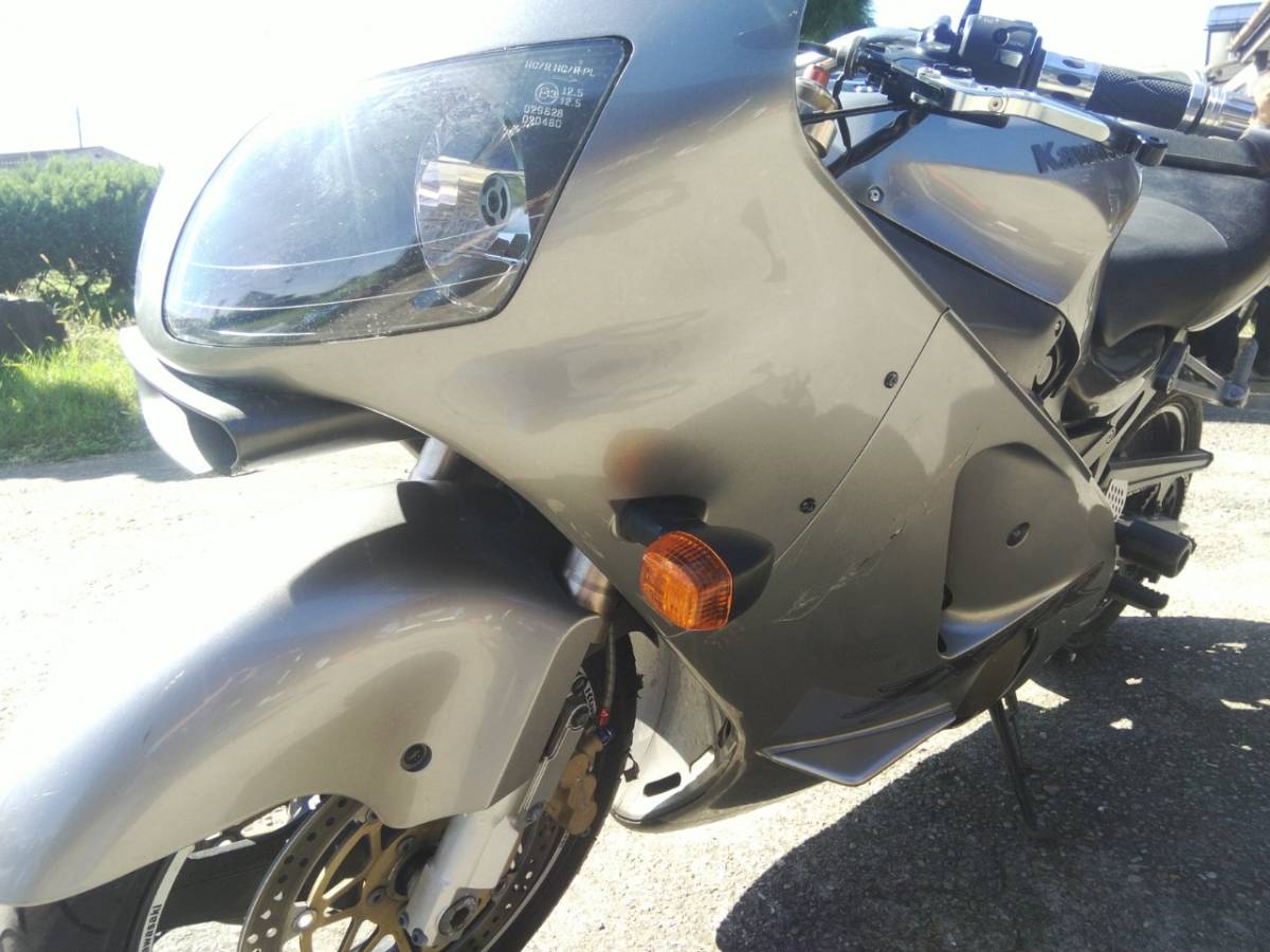 宮城県 カワサキ ZX-12R 実働 3.2万キロ 車検切れ 今年の5月に切れまし