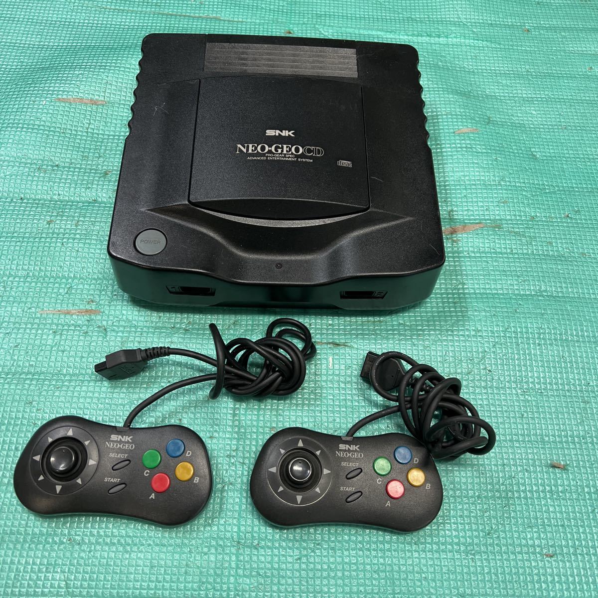 ISNK ネオジオ NEO-GEO CD 本体 CD-T01 コントローラー 2個 動作未確認