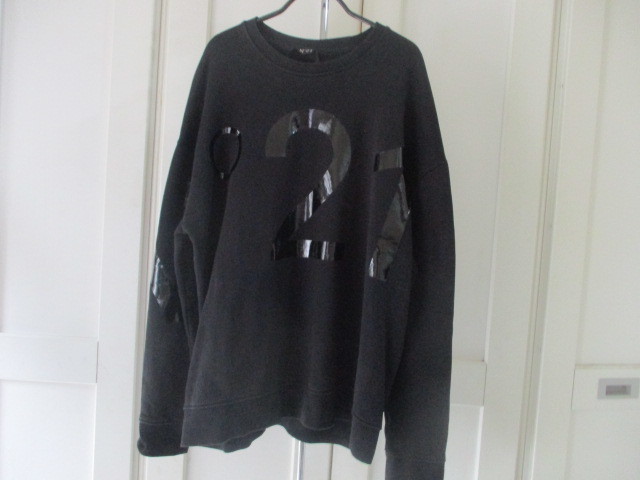 ◆本物　Ｎ°２１　ヌメロヴェントゥーノ　黒　ビックスエット　美品◆