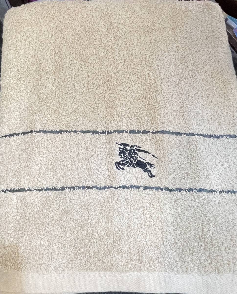未使用保管品BURBERRYバーバリーバスタオル　タグ付