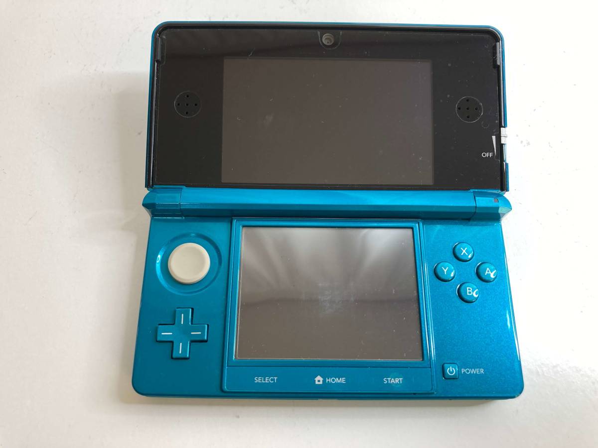 MDTK【中古】Nintendo DSiLL 3DS 本体3点 着せ替えプレート ソフト16点