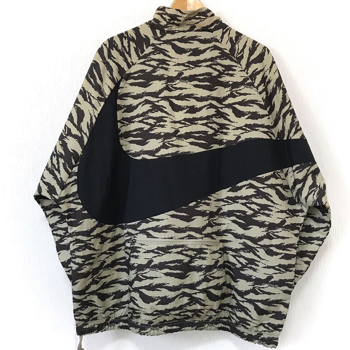 タイガーカモ☆ NIKE ウーヴンジャケット XL ~ XXL ビッグスウォッシュ 