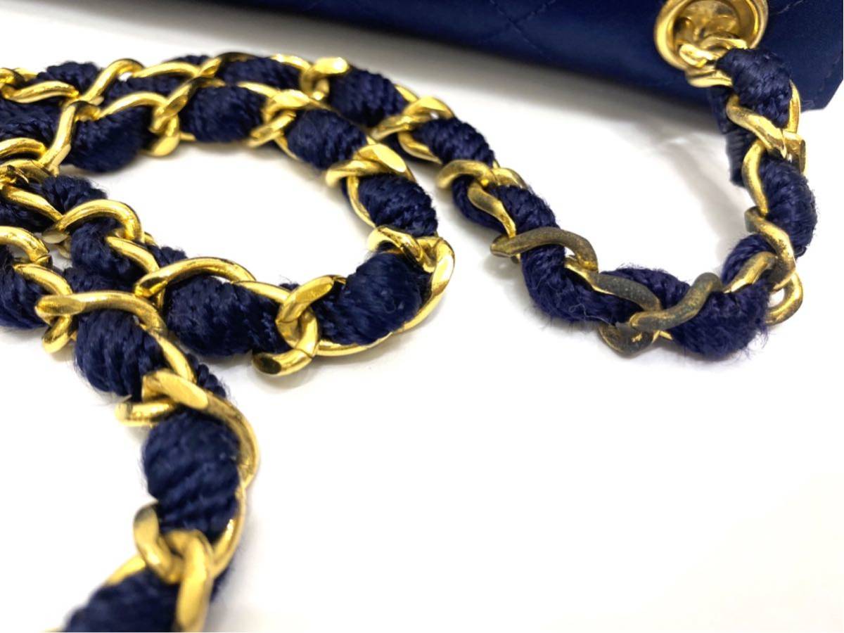 レア！美品！CHANEL シャネルターンロックサテンミニマトラッセ 