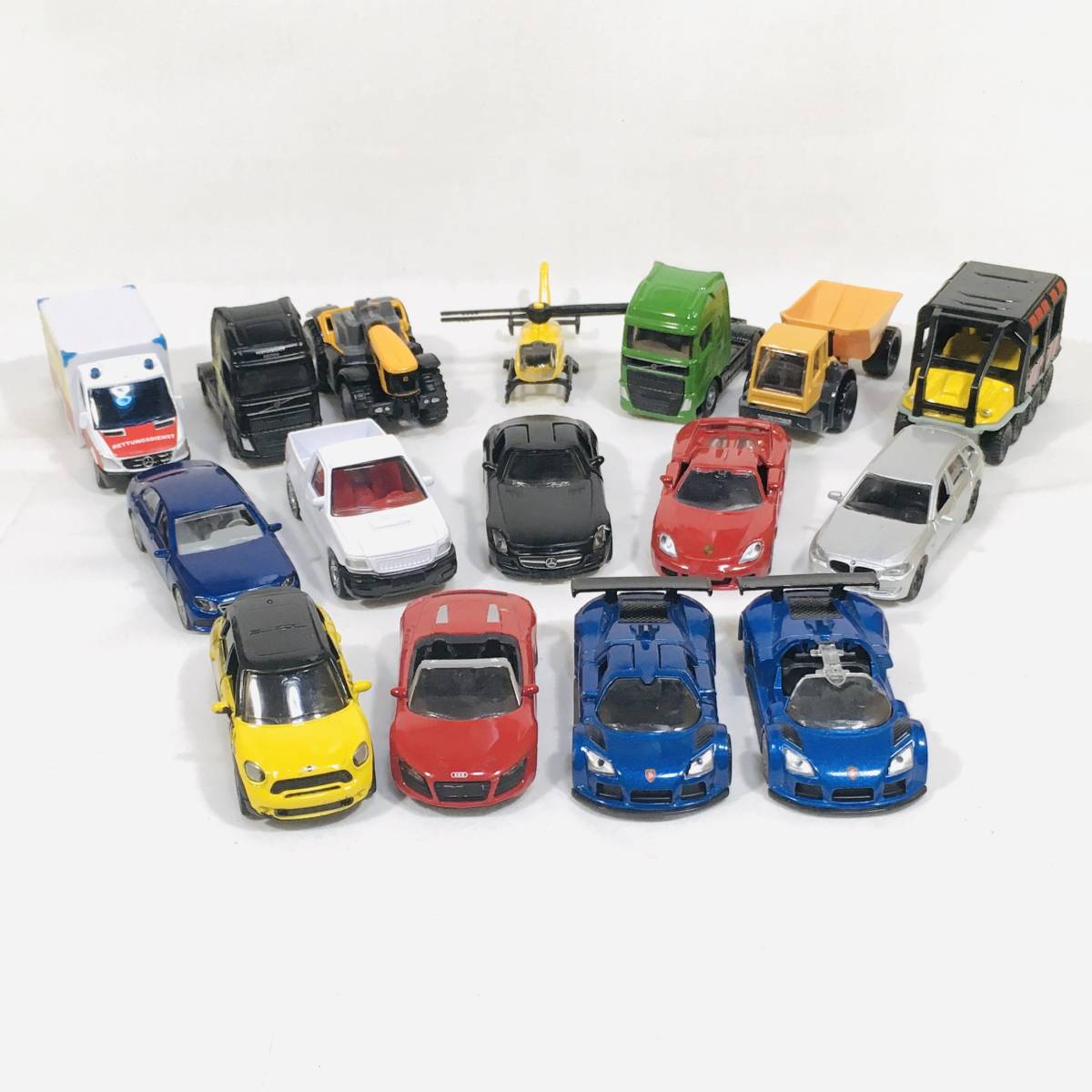 ミニカーいろいろ まとめて 53個 【まとめ売り】 ◇SIKU／ジク◇ ミニカーいろいろ 16種(乗用車)｜売買