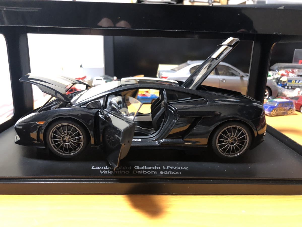 未展示品 オートアート1/18 ランボルギーニ ガヤルド LP550-2 Autoart オートアート 1/18 ランボルギーニ ガヤルド LP550-2