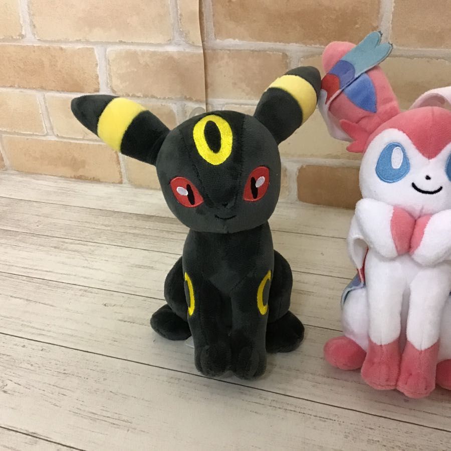 現状】三英貿易 ポケットモンスター ニンフィア グレイシア ブラッキー