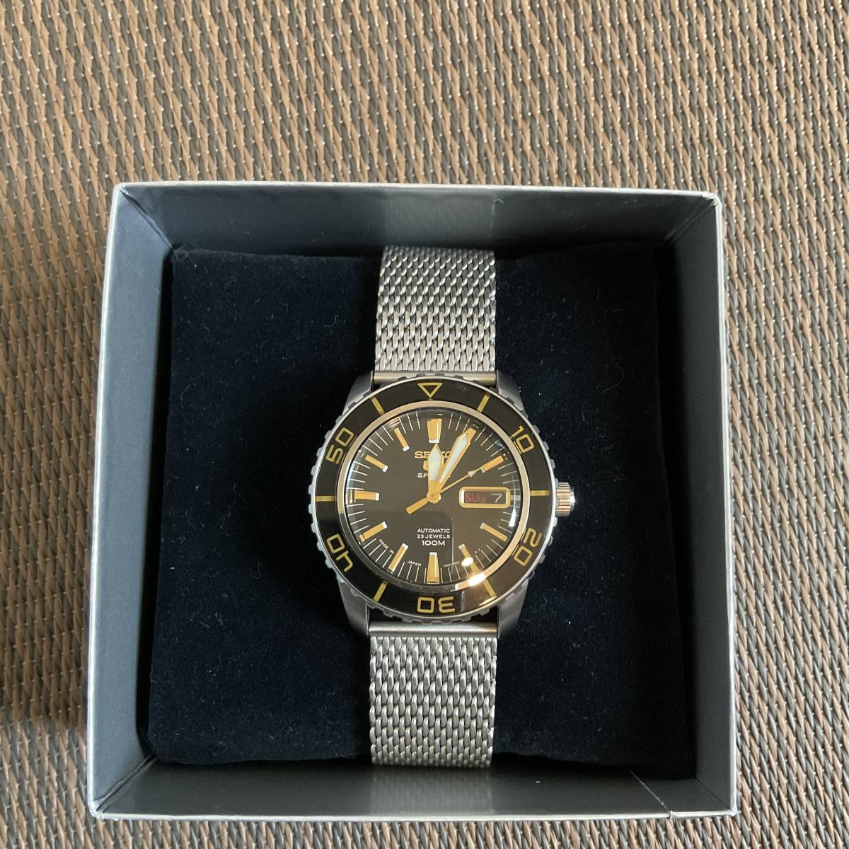 Seiko セイコーファイブスポーツ SNZH57J1 SNZH57J1 SEIKO セイコー 黒 
