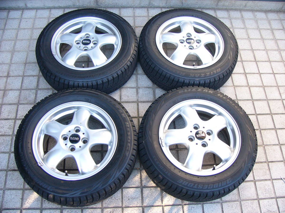 【中古】■MINI純正アルミホイール付スタッドレスタイヤ4本セット■175/65R15■BLIZZAK REVO GZ■2014年製■