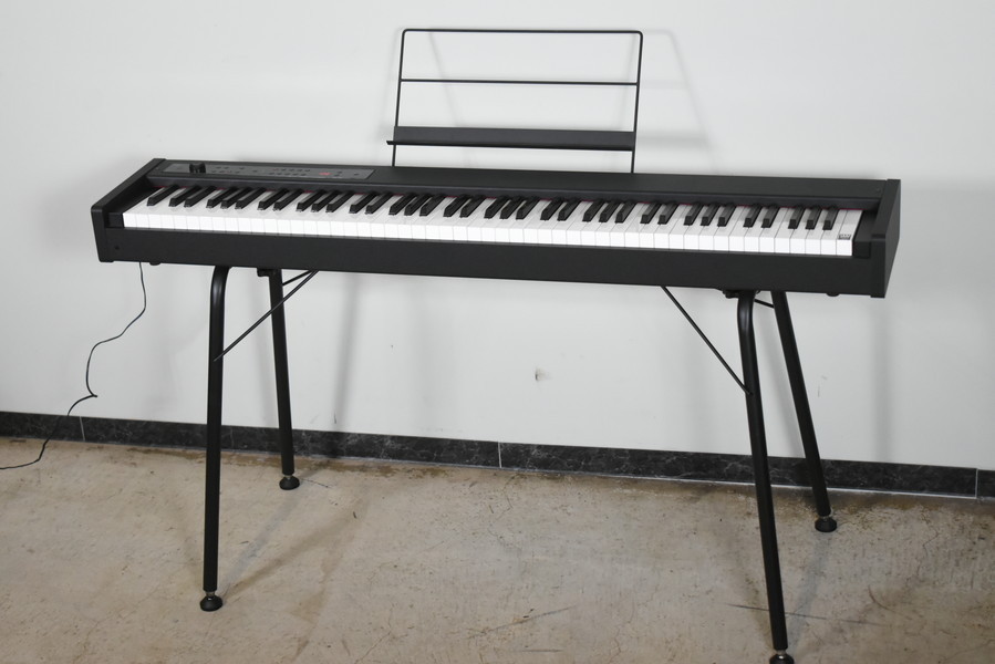 KORG D1 コルグ 電子ピアノ キーボード 20年製 スタンド付属