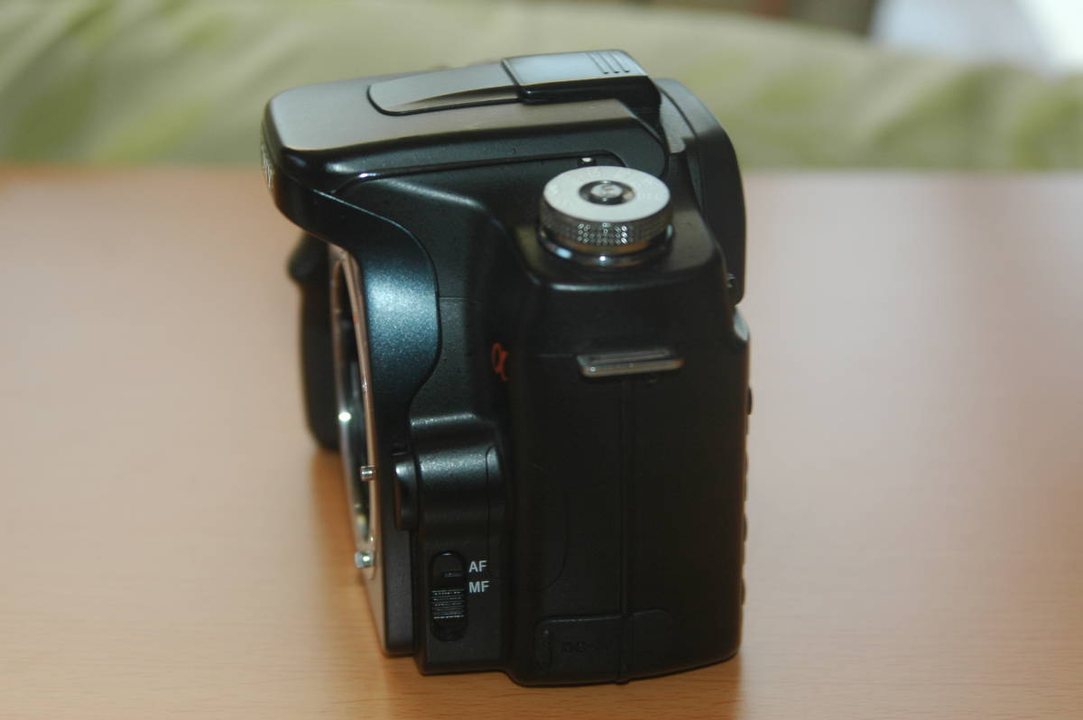 SONY α１００　ボディ_2