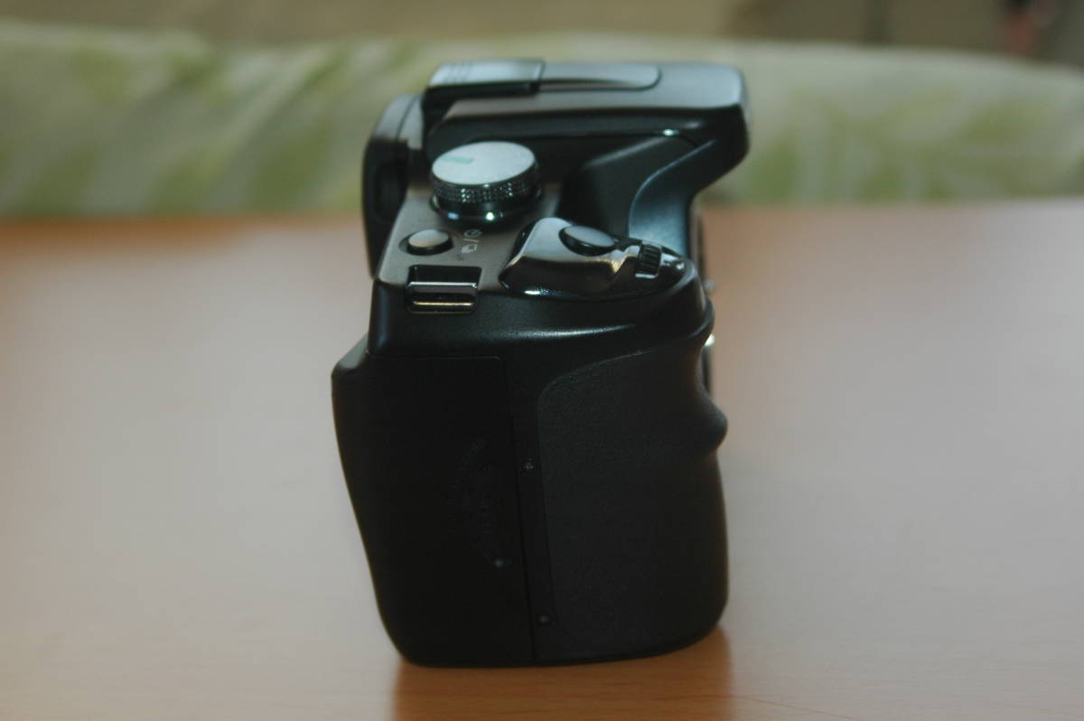 SONY α１００　ボディ_4