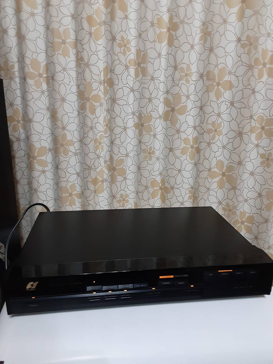 中古品　サンスイ　セレクター　VS-α607i