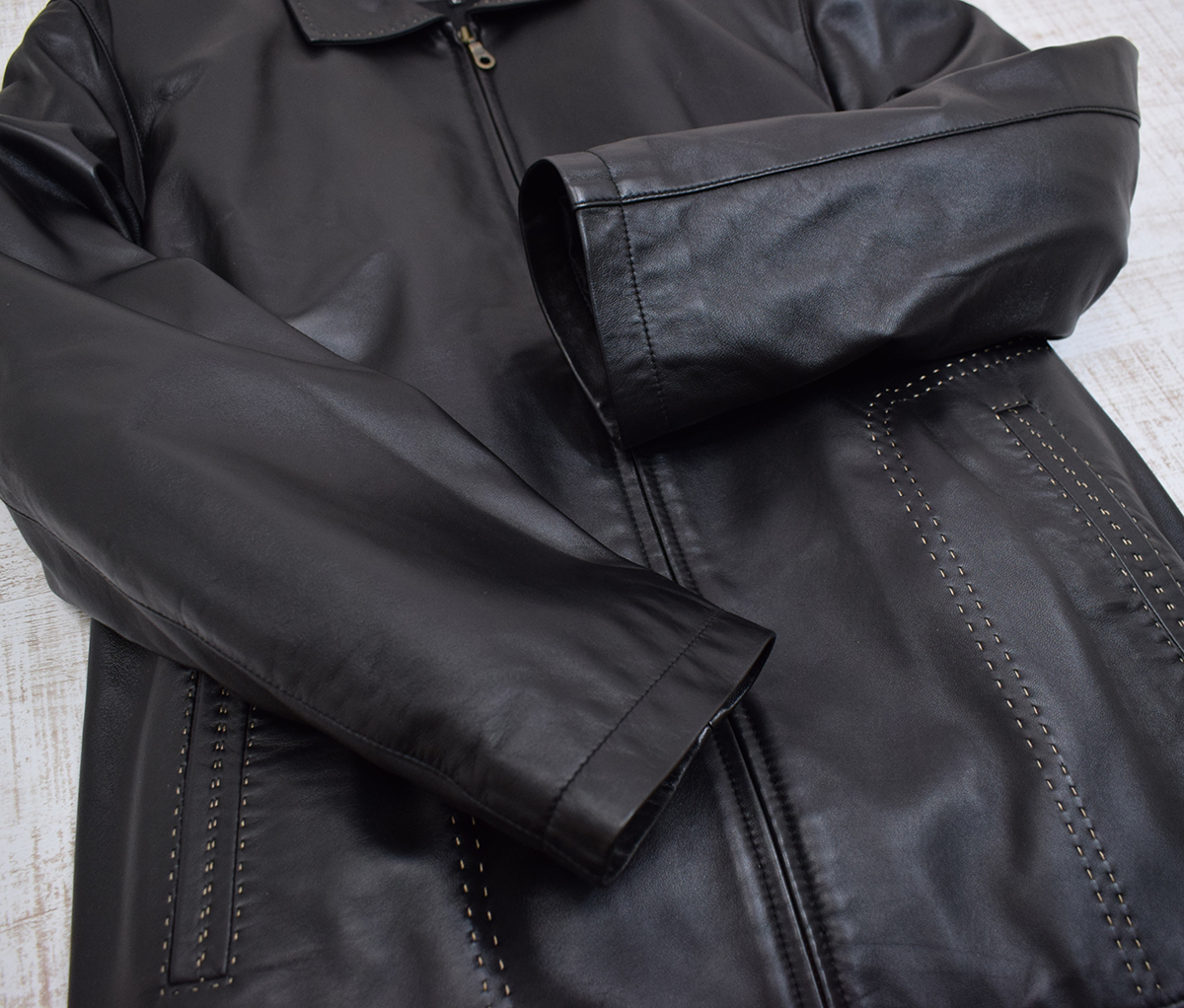 美品☆定価9万円 COGGIOLA コッジョラ トロトロ羊革 セミハンド 