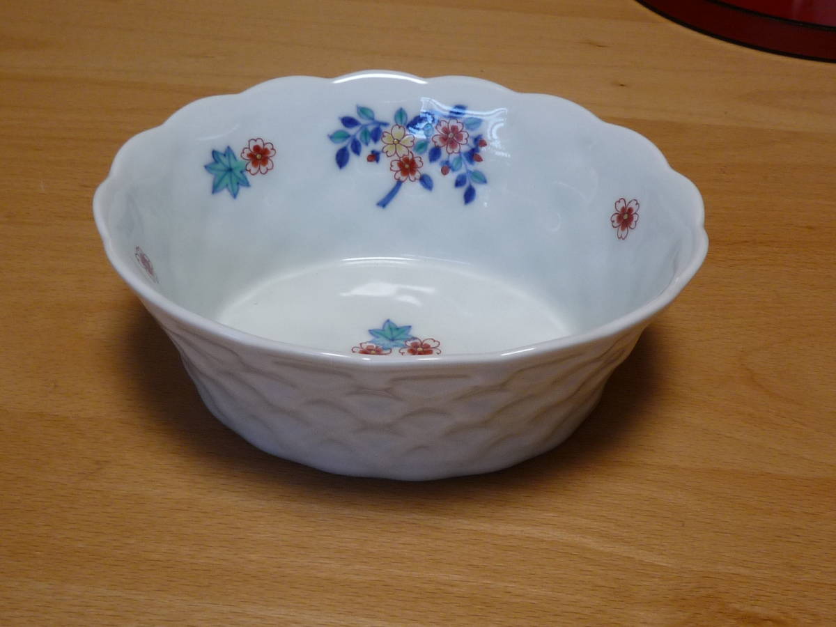 【未使用・箱付き】今泉今右衛門の錦花画ボンボン入れ 今泉 今右衛門 菓子器 ボンボン 2026年最新Yahoo!オークション 衛門の