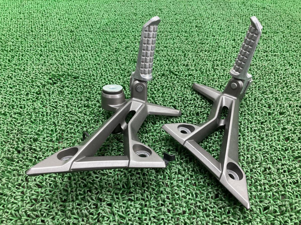 中古 カワサキ 純正 バイク 部品 NINJA250 タンデムステップ 純正左右 