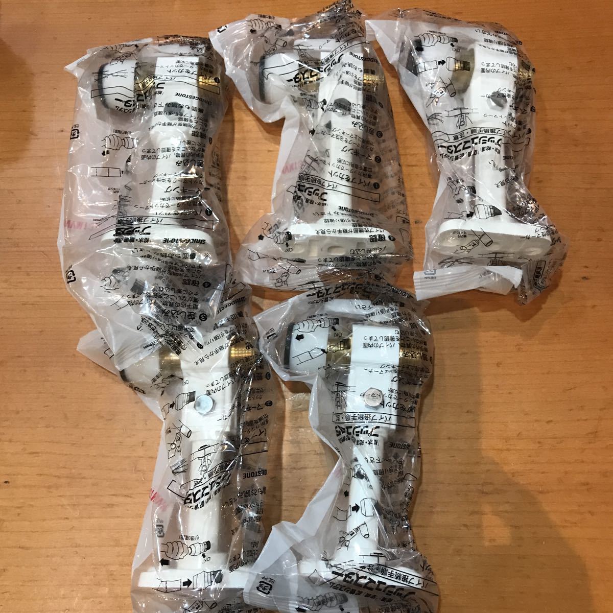 プッシュマスター バルブ付きオスアダプター バルブの通販 ＜NVM 