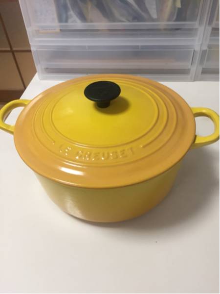 【美品】LE CREUSET　ココット ロンド ディジョンイエロー　22cm ディジョンイエロー 2026年最新Yahoo!オークション -ルクルーゼ