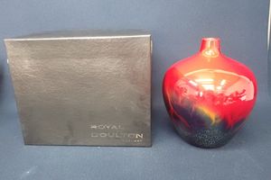 ロイヤル ドルトン 花瓶のYahoo!オークション(旧ヤフオク!)の相場