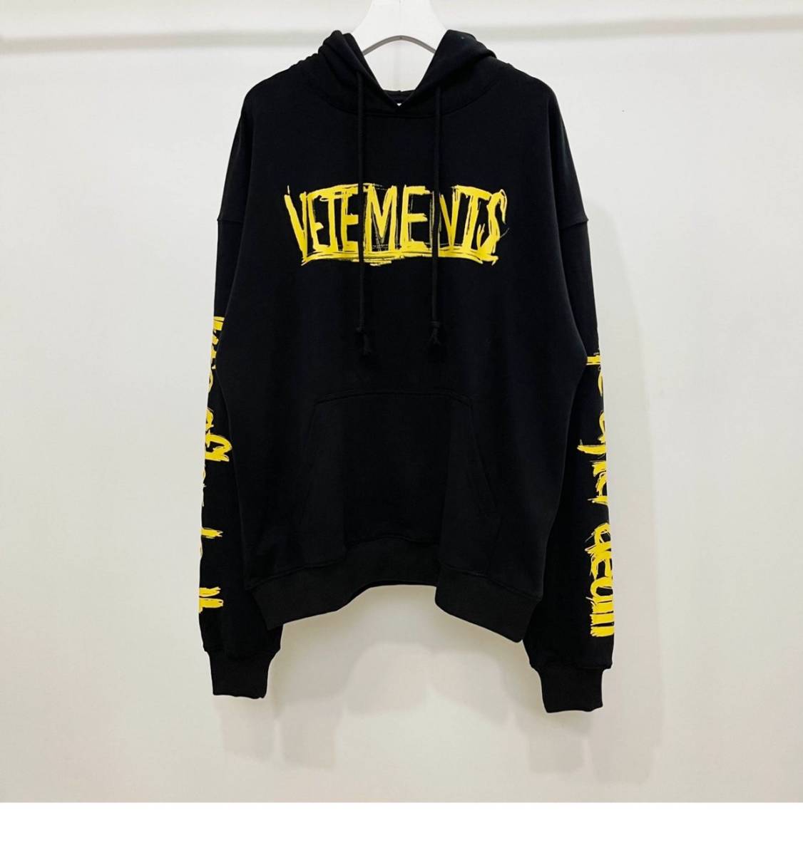 VETEMENTS ヴェトモン パーカー メンズ レディース フード付きパーカー