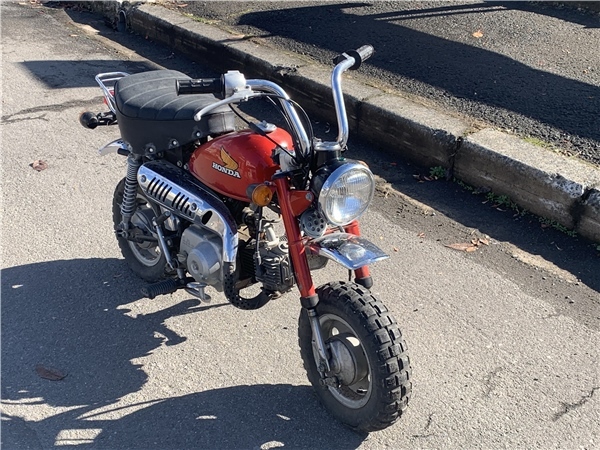 ジャンク] 青森発 ホンダ バイク モンキー Z50J型 始動NG カギ欠品 