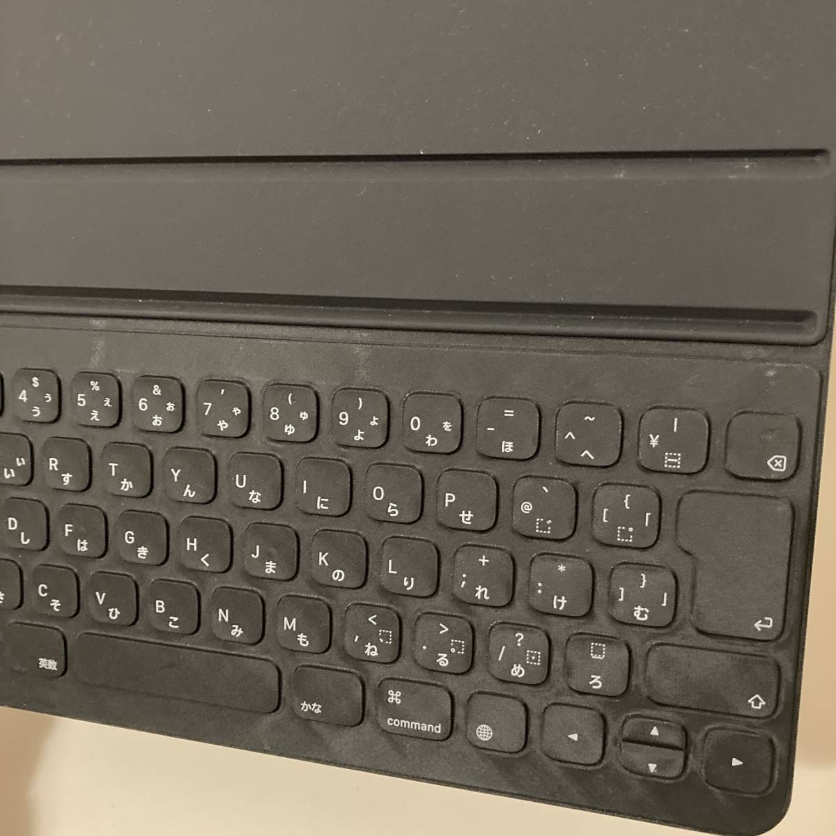 動作確認済 シール跡あり apple キーボード MXNL2J/A 12.9インチ iPad 