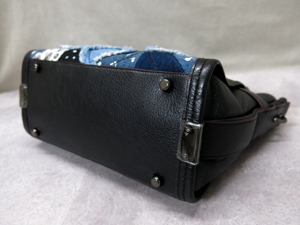 ○未使用○COACH コーチ○スワッガー 27 キャリーオール 38075 