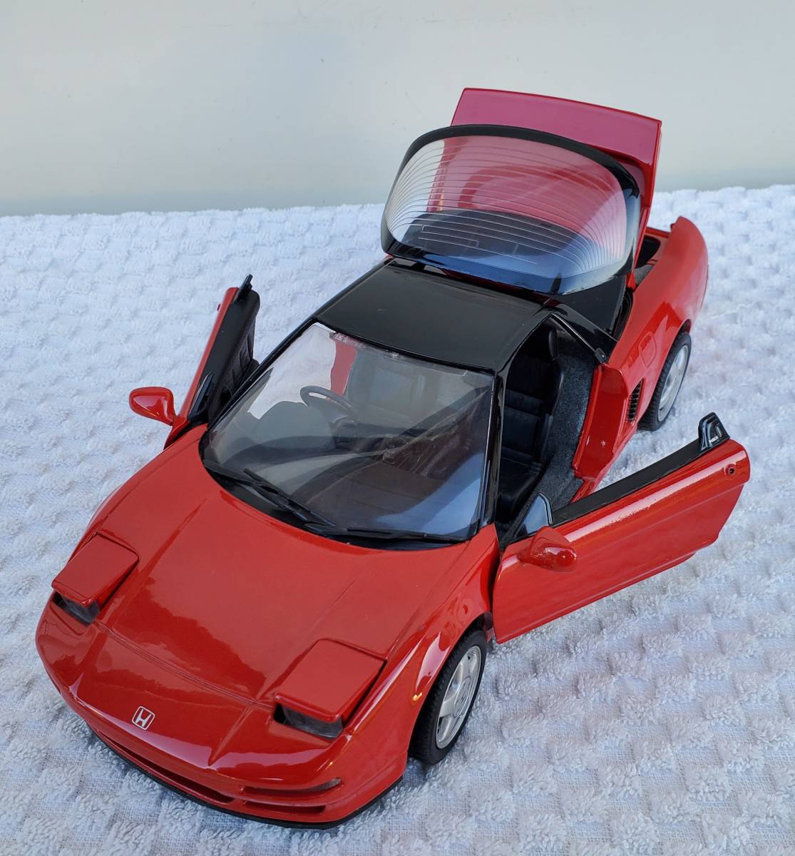京商 1 18 外箱あり ライト ドア類開閉 タイヤ回転舵取り ホンダ Nsx ミニカー ホンダ 乗用車 売買されたオークション情報 Yahooの商品情報をアーカイブ公開 オークファン Aucfan Com