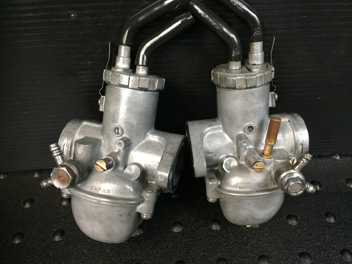 カワサキ W1SA 実動品♪ 純正キャブレター 左右セット (検索 W1F W1S 