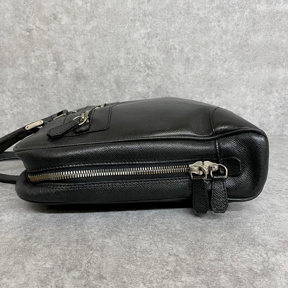 1円 美品 LOUIS VUITTON ヴィトン タイガ イゴール アルドワーズ