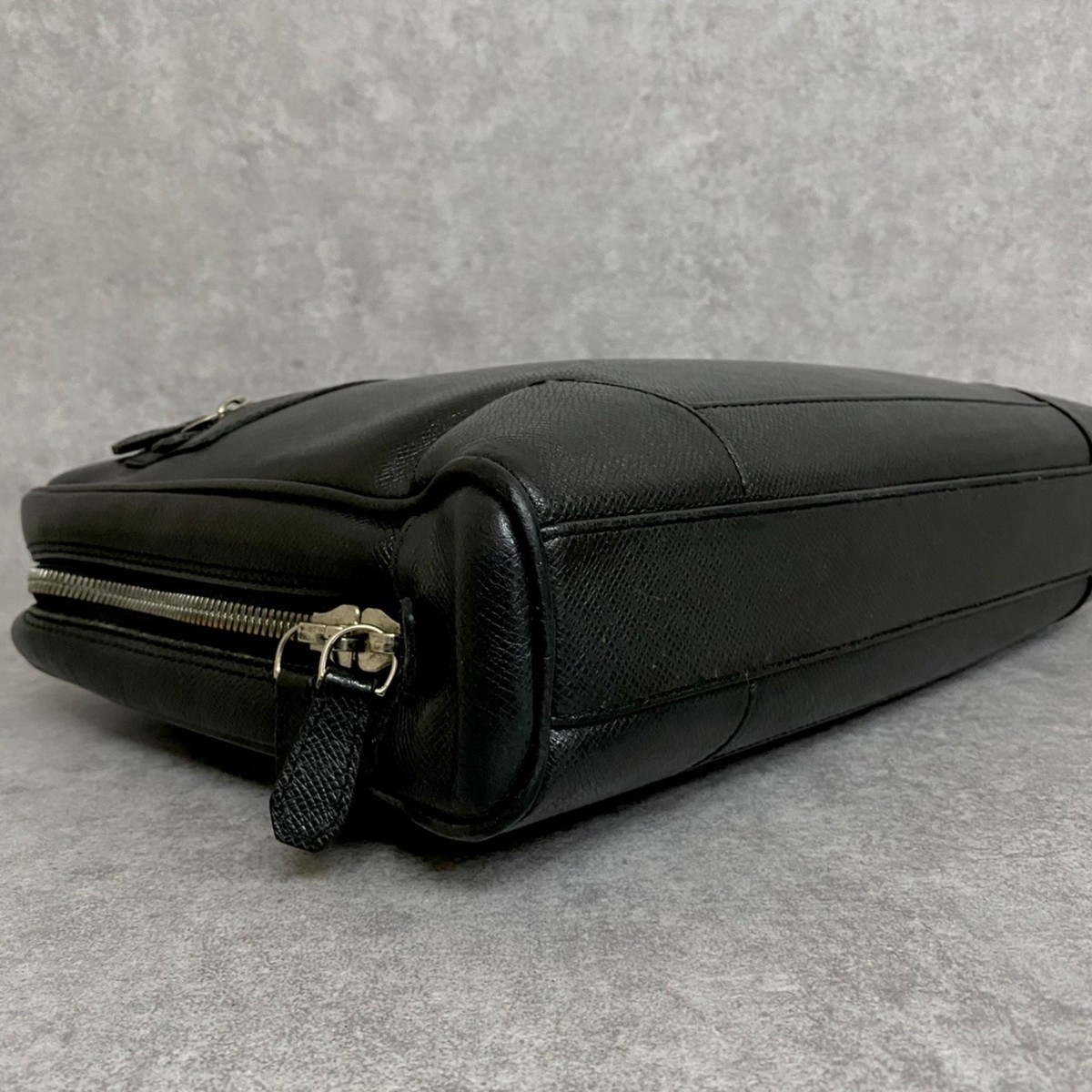1円 美品 LOUIS VUITTON ヴィトン タイガ イゴール アルドワーズ
