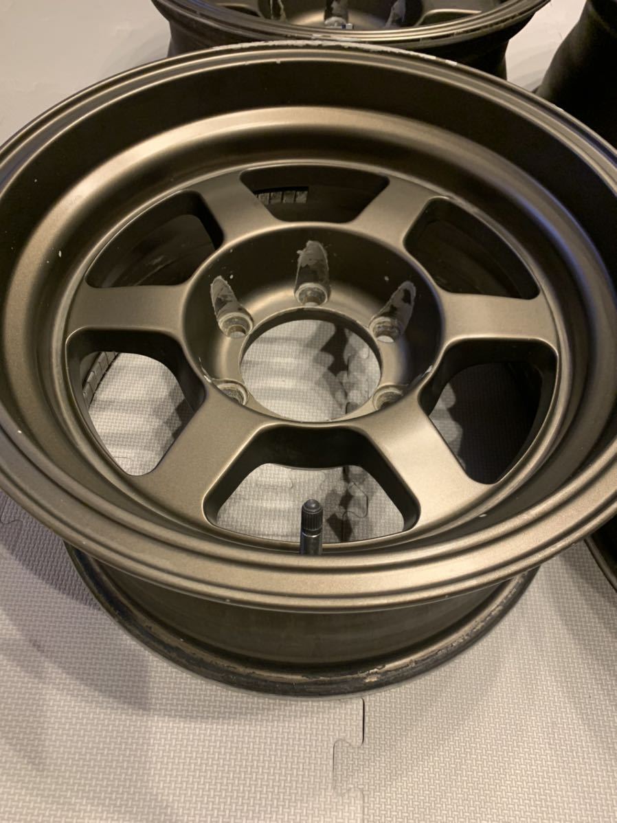 メーカー不明 16インチアルミホイール 8J -28? 6H PCD139.7 4本セット 