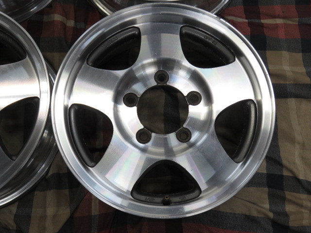 ジムニー ホイール リムポリッシュの通販 オールテレーン | 16インチ 中古（ホイール｜タイヤ・ホイール）：車 スズキ 5&frasl;139.7+22 5.5J-16インチ 純正 4本セット X INSPIRE ショウワガレージ ジムニーjb23」の人気商品一覧